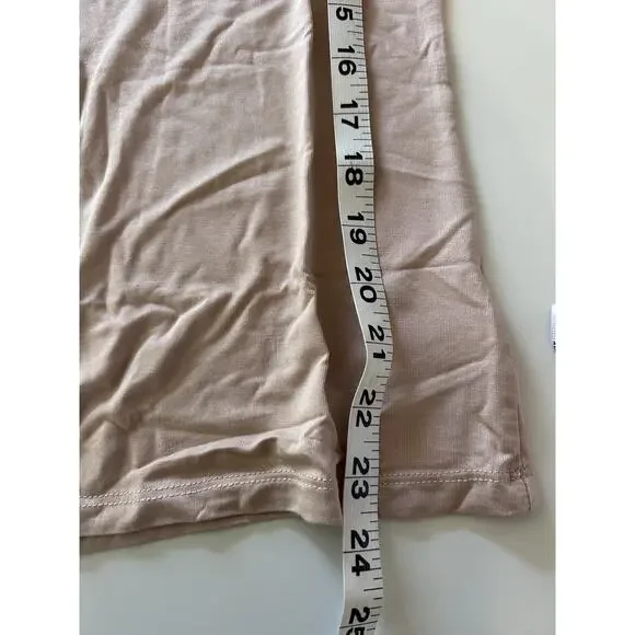 NUMI The Signature Undershirt Sweat Wicking Almond Medium New Layering - Picture 9 of 13